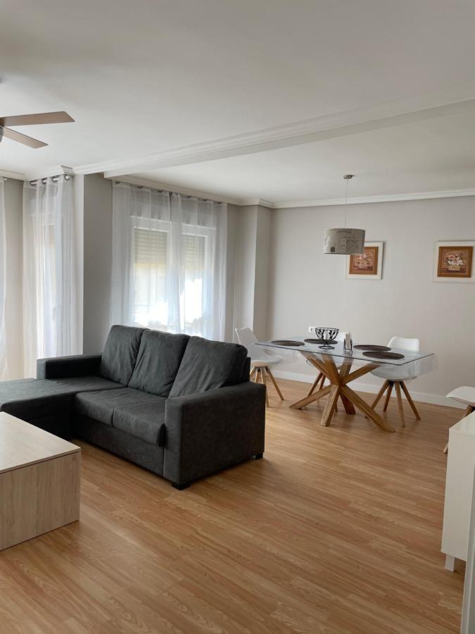Apartamento Cuatro Estaciones Калаорра Екстер'єр фото